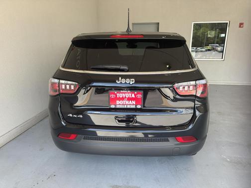 2024 Jeep Compass Sport