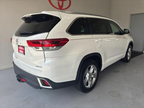 2018 Toyota Highlander Limited