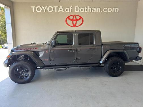 2020 Jeep Gladiator Mojave 4X4