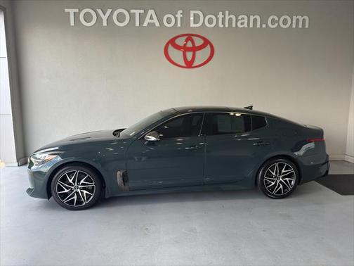 2022 Kia Stinger GT-Line