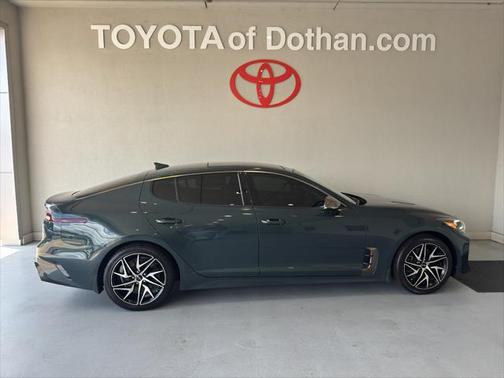 2022 Kia Stinger GT-Line