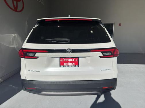 2024 Toyota Grand Highlander Limited