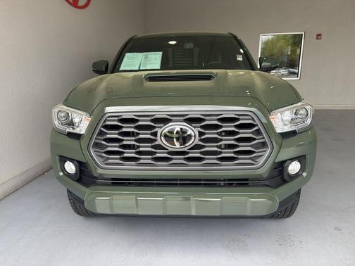 2022 Toyota Tacoma TRD Sport