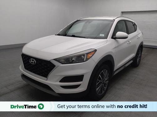Dazzling White 2019 Hyundai TUCSON SE