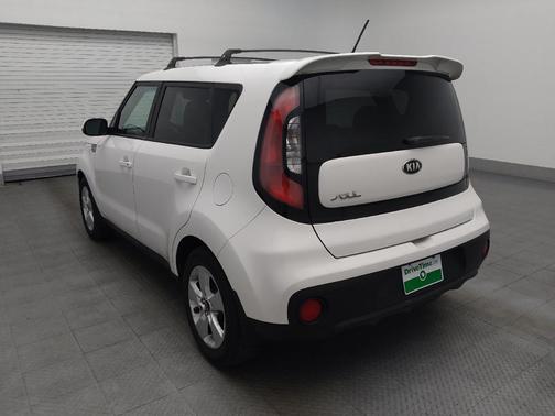2017 Kia Soul Base