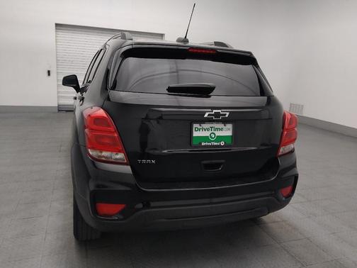 Mosaic Black Metallic 2021 Chevrolet Trax LT