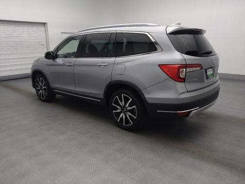 2019 Honda Pilot Touring 8-Passenger