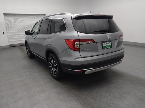 2019 Honda Pilot Touring 8-Passenger
