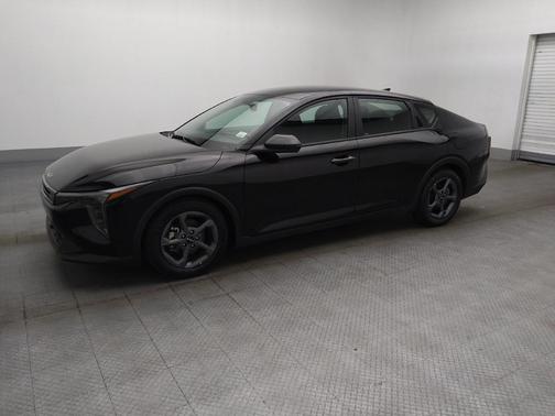 Aurora Black Pearl 2025 Kia K4 LXS