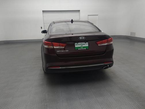 2017 Kia Optima LX