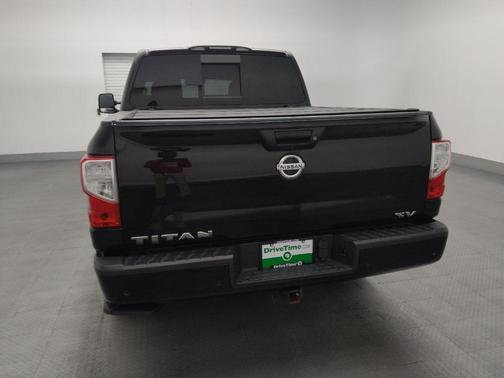 2020 Nissan Titan SV