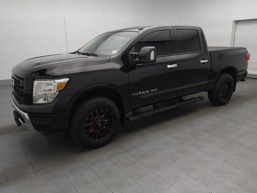 2020 Nissan Titan SV