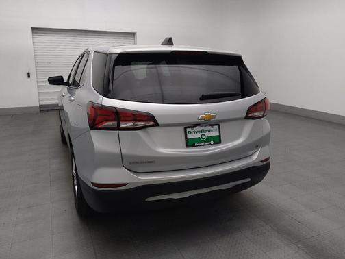 Silver Ice Metallic 2022 Chevrolet Equinox 1LT