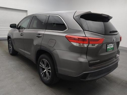 Predawn Gray Mica 2018 Toyota Highlander LE I4