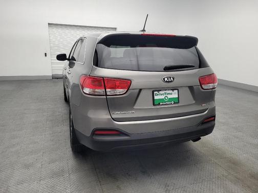 2017 Kia Sorento L