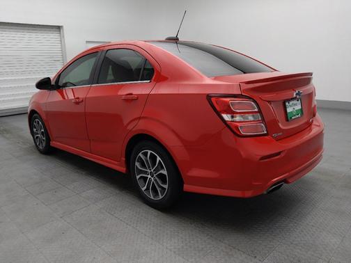 2020 Chevrolet Sonic FWD Sedan LT