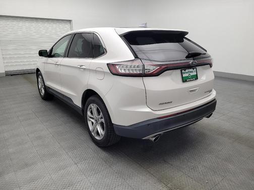 White Platinum Metallic Tri-Coat 2018 Ford Edge Titanium
