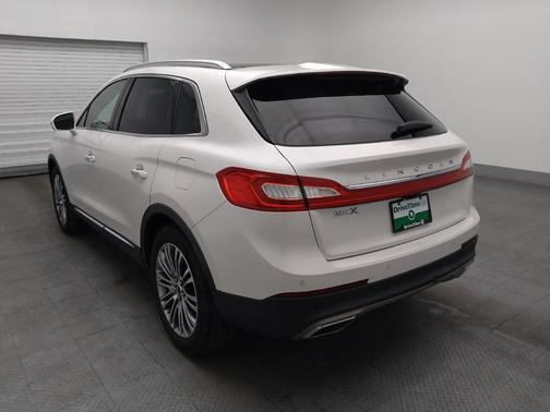 White Platinum Metallic Tri-Coat 2017 Lincoln MKX Reserve