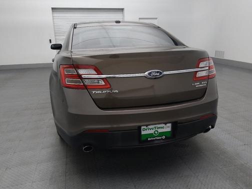 2015 Ford Taurus Limited