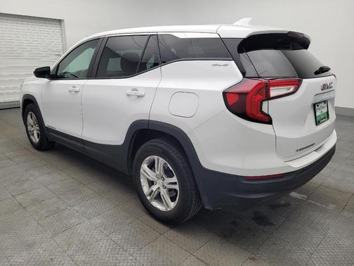Summit White 2024 GMC Terrain SLE