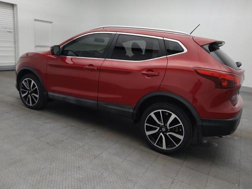 Palatial Ruby 2018 Nissan Rogue Sport SL