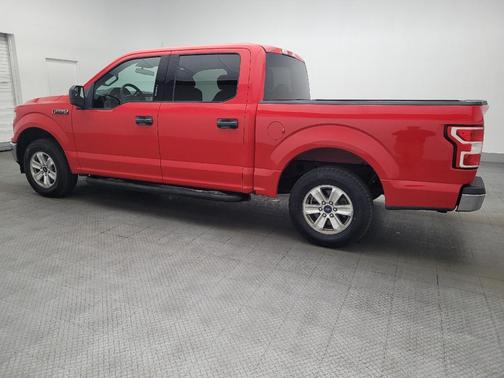 Red 2019 Ford F-150 XLT