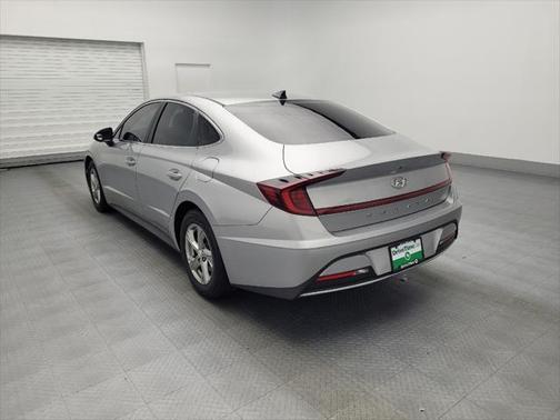 2022 Hyundai SONATA SE