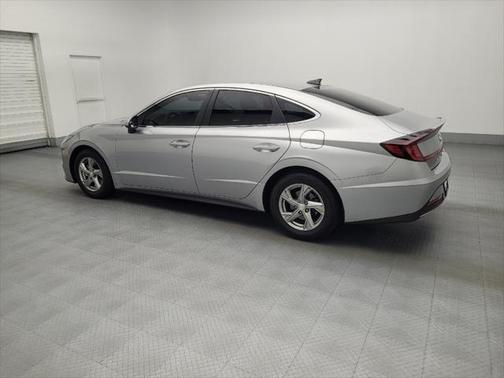 2022 Hyundai SONATA SE