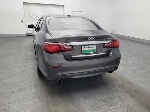 2015 INFINITI Q70 3.7