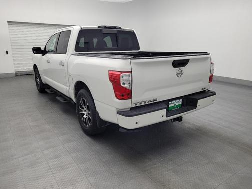 2021 Nissan Titan SV