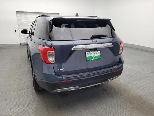 Infinite Blue Metallic Tinted Clearcoat 2021 Ford Explorer XLT