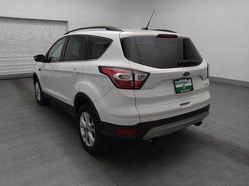 White 2018 Ford Escape SE