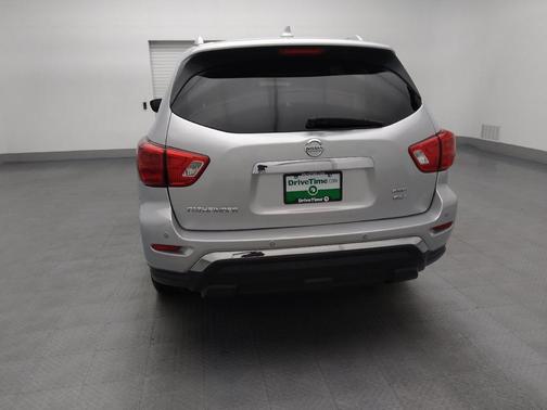 2019 Nissan Pathfinder SV