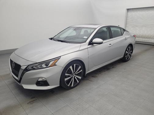 2020 Nissan Altima Platinum FWD