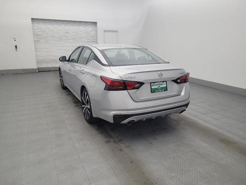 2020 Nissan Altima Platinum FWD