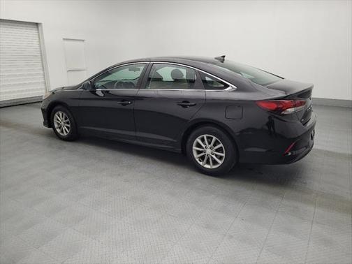 2018 Hyundai SONATA SE