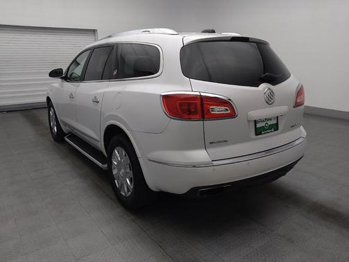 White 2017 Buick Enclave Premium