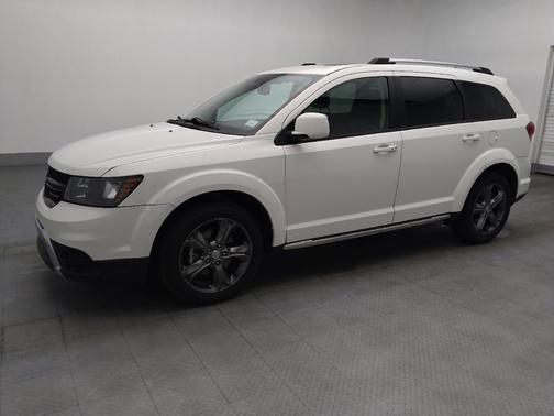 White 2014 Dodge Journey Crossroad