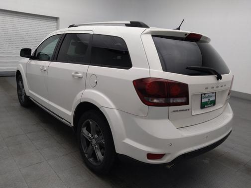 White 2014 Dodge Journey Crossroad