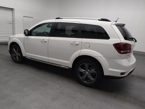 White 2014 Dodge Journey Crossroad