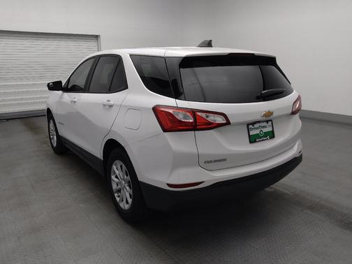 Summit White 2021 Chevrolet Equinox LS