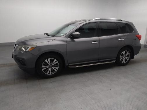 Gun Metallic 2017 Nissan Pathfinder S