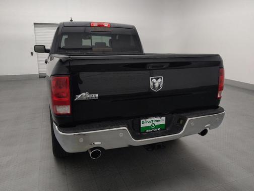 Brilliant Black Crystal Pearlcoat 2015 RAM 1500 Big Horn