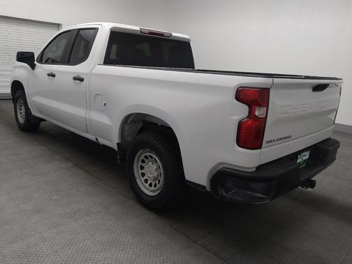 Summit White 2022 Chevrolet Silverado 1500 WT