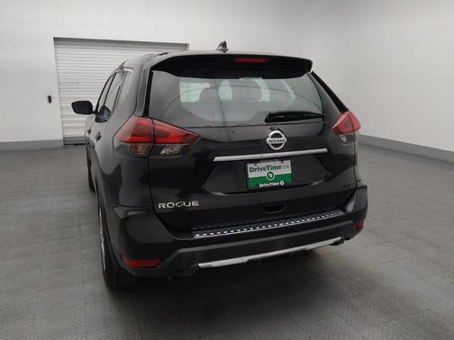 Magnetic Black 2018 Nissan Rogue S