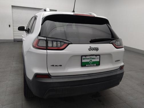 Bright White Clearcoat 2019 Jeep Cherokee Latitude