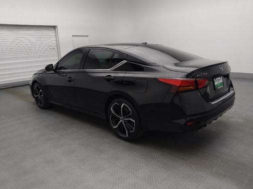 2023 Nissan Altima SR FWD