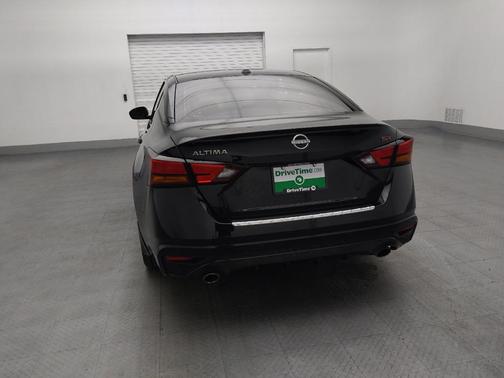 2023 Nissan Altima SR FWD