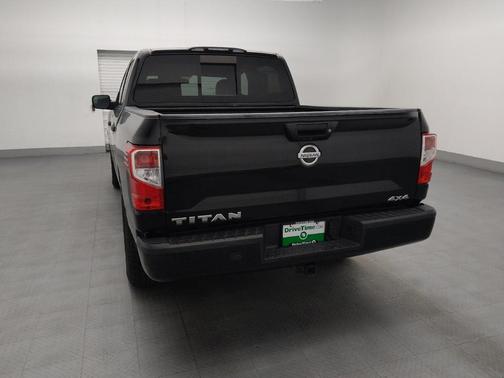 Magnetic Black Metallic 2019 Nissan Titan S