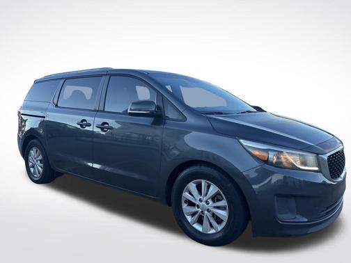 2016 Kia Sedona LX